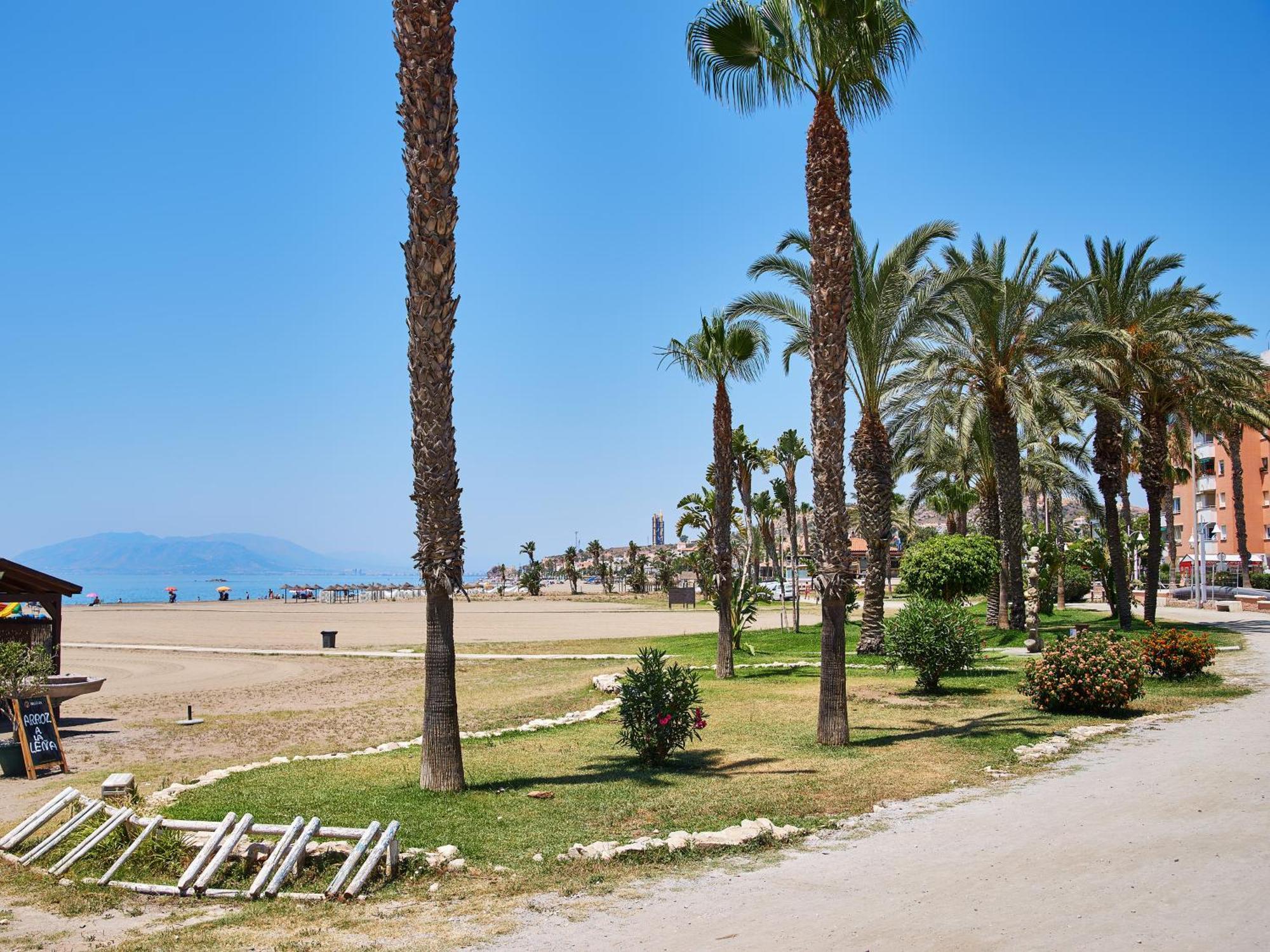 Lovely Studio With Seaview 700M From The Beach La Cala Del Moral Zewnętrze zdjęcie